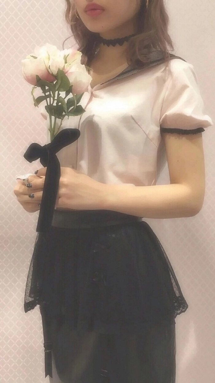 手机壁纸 平铺 碎花 小清新 抠图 韩国 欧美 黑白 潮牌 贴纸 迪士尼