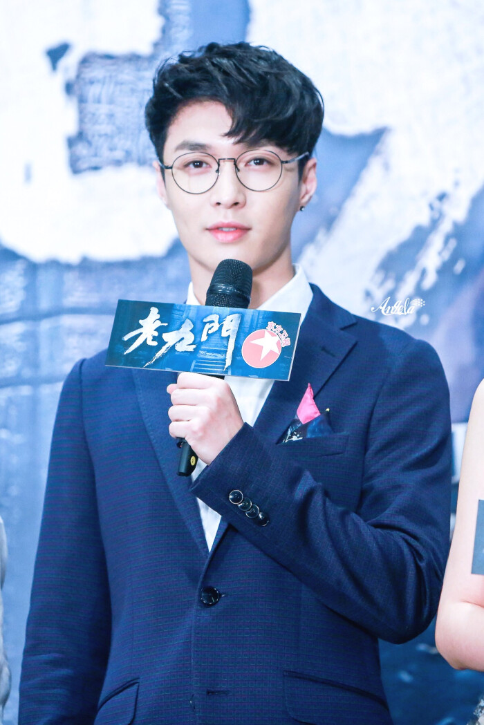 zyx张艺兴