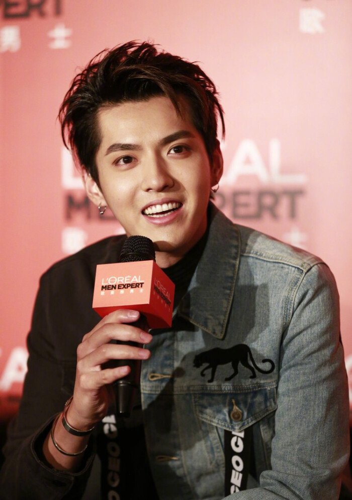 吴亦凡 kirs 男神 小爷