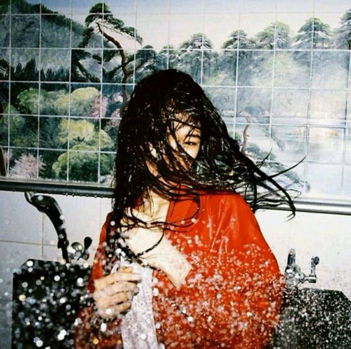 伤感)(韩系女头)(欧美)(半身)(文字)(小萝莉)(仙女头) 破碎的红酒杯