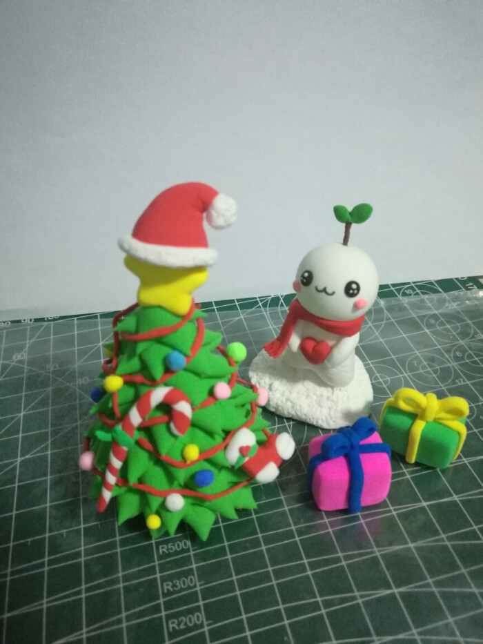 纸粘土:圣诞树