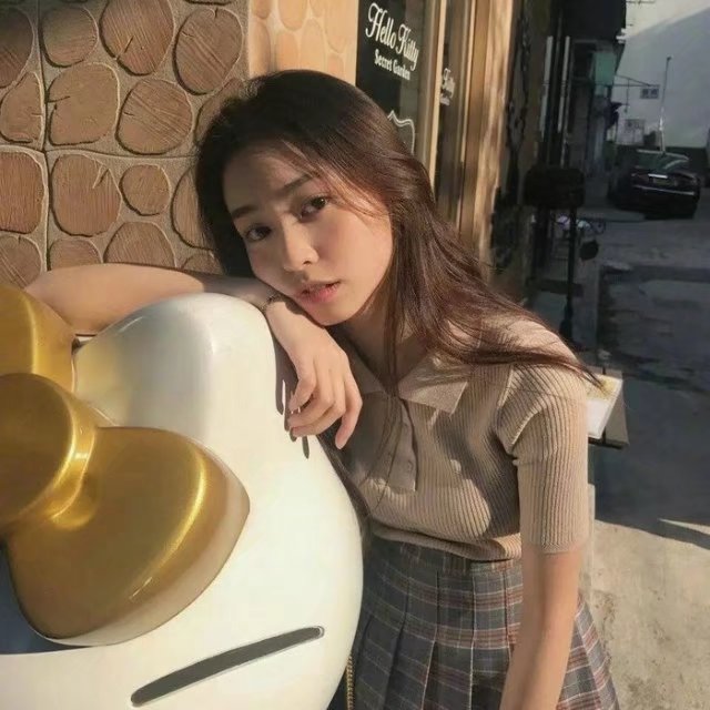 女生头像.部位女头.半身.性感.长腿.胸器.搭配.锁骨.翘臀.手控.纹身.