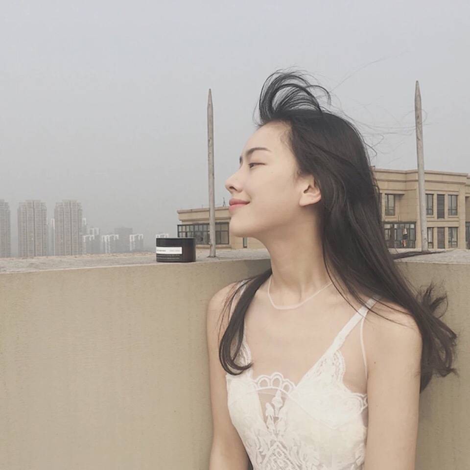 女头 高清 小清新 简约 半身 意境 の季懿苏