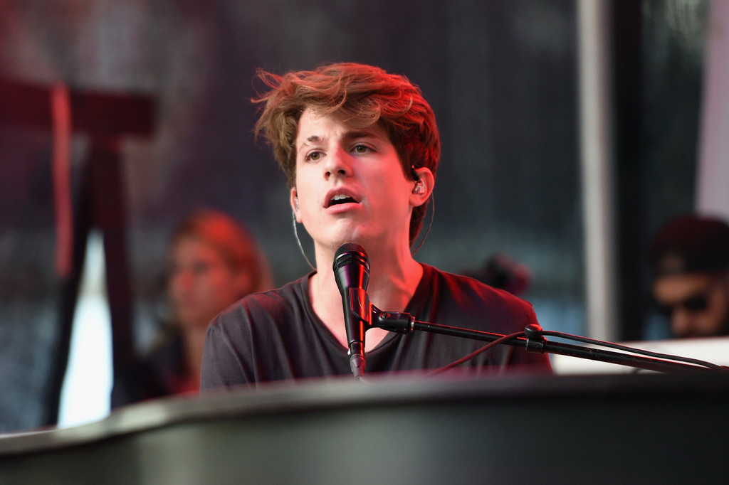 charlie puth 查理普斯 断眉 - 堆糖,美图壁纸兴趣社区