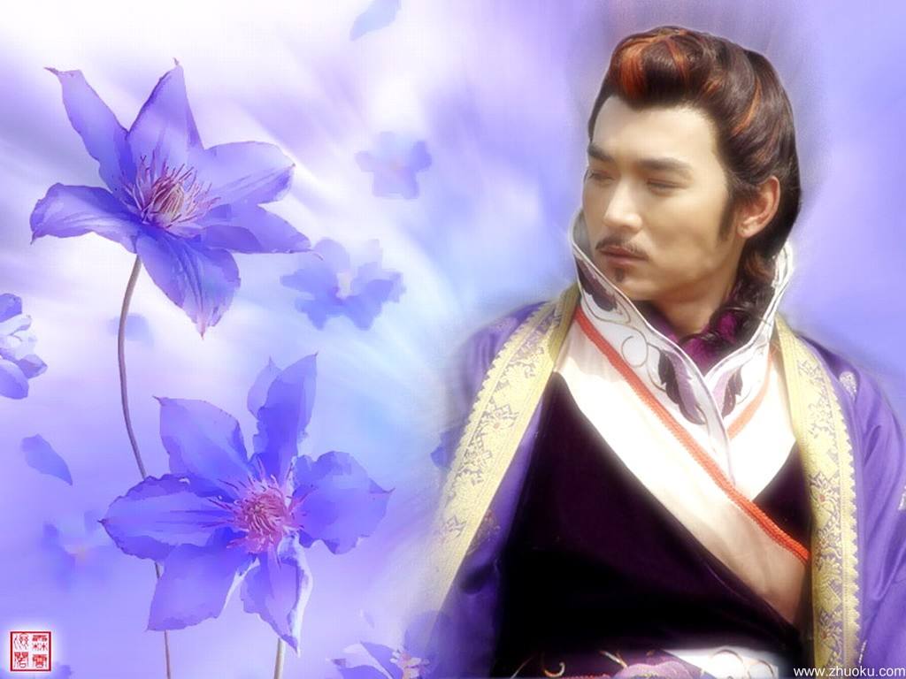 焦恩俊/卓东来[这张图告诉我们,什么叫紫气东来……](自带紫色光芒)