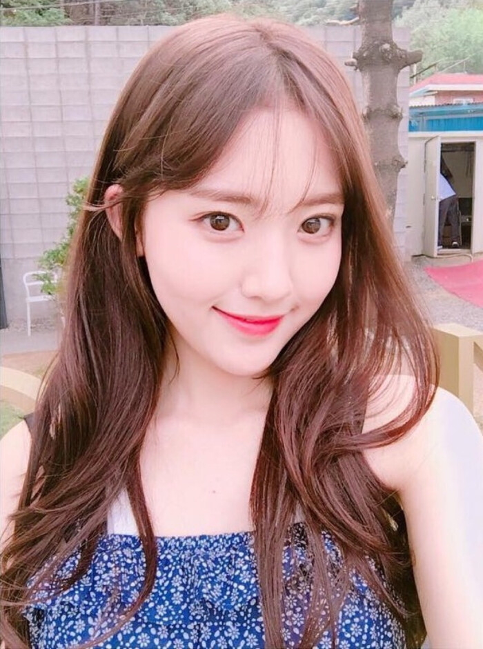 韩国女童星郑多彬