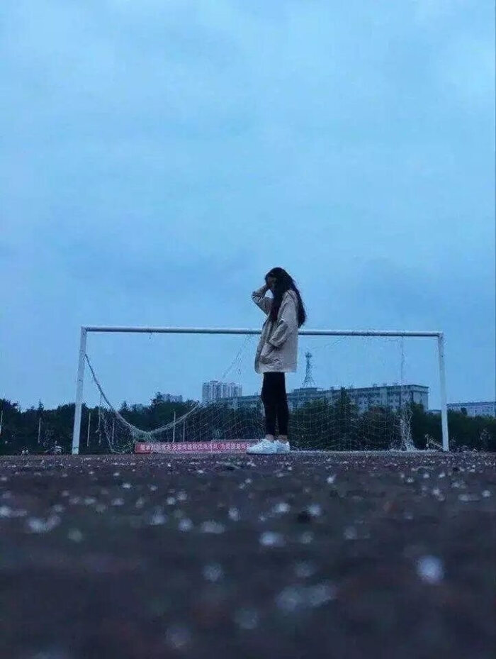 真人情侣头像 by落泪前转身