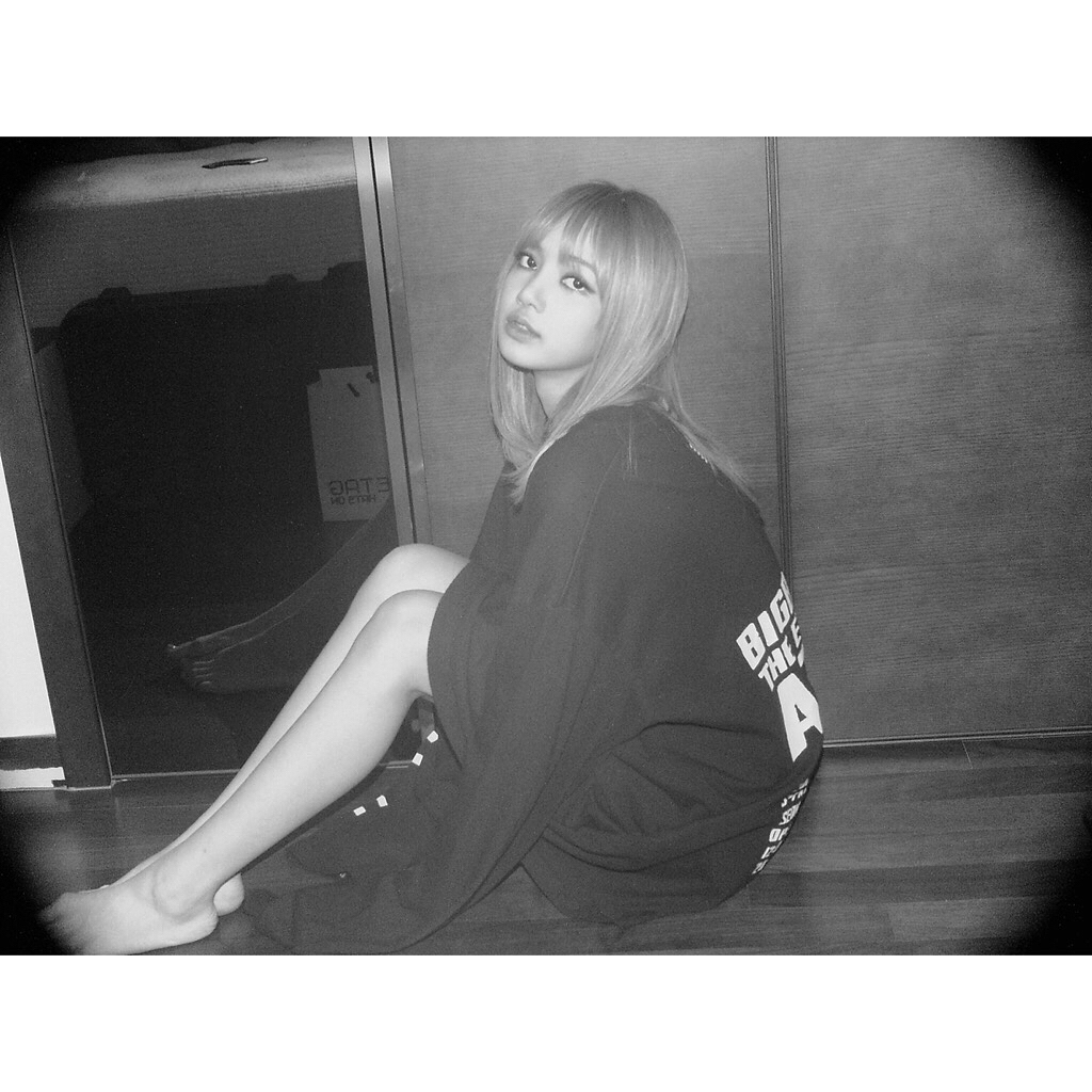 blackpink lisa
