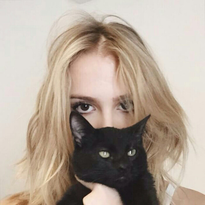 欧美 女生头像 情头 猫 美女 休闲 壁纸