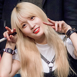 平井桃 twice momo 爱豆头像