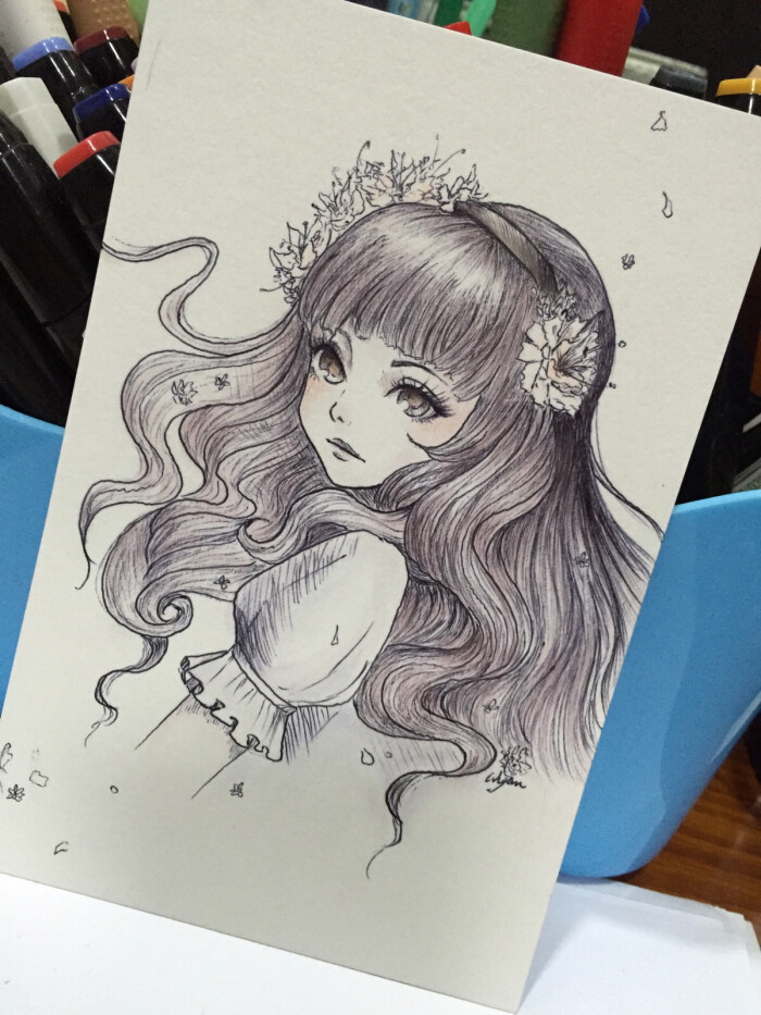 圆珠笔画少女,用了紫红色眼影上色