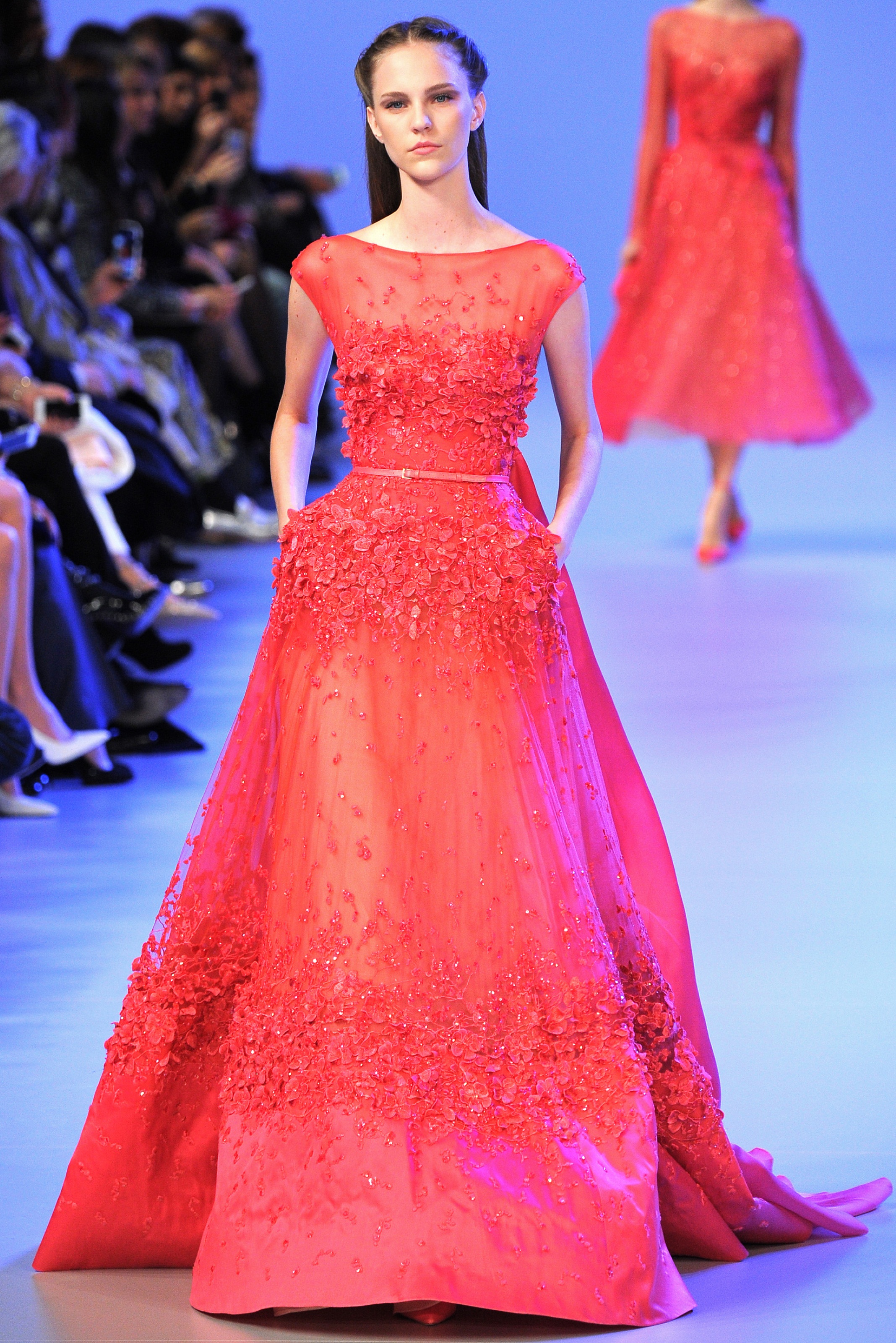 elie saab(艾莉·萨博)于巴黎时装周发布2014春夏高定系列