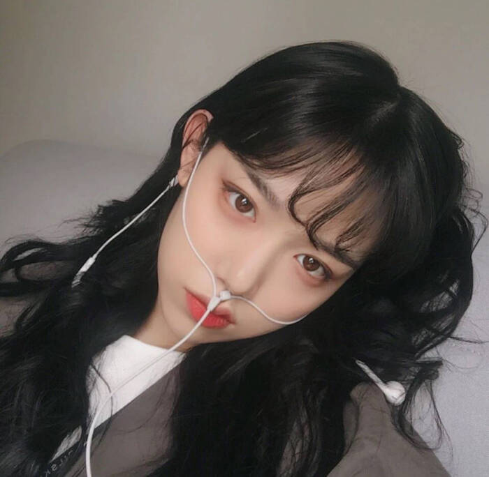病少 女生头像 女头