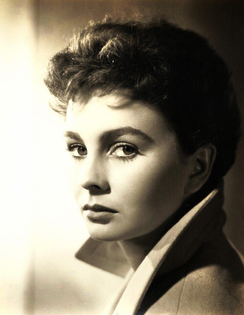 简·西蒙斯 jean simmons