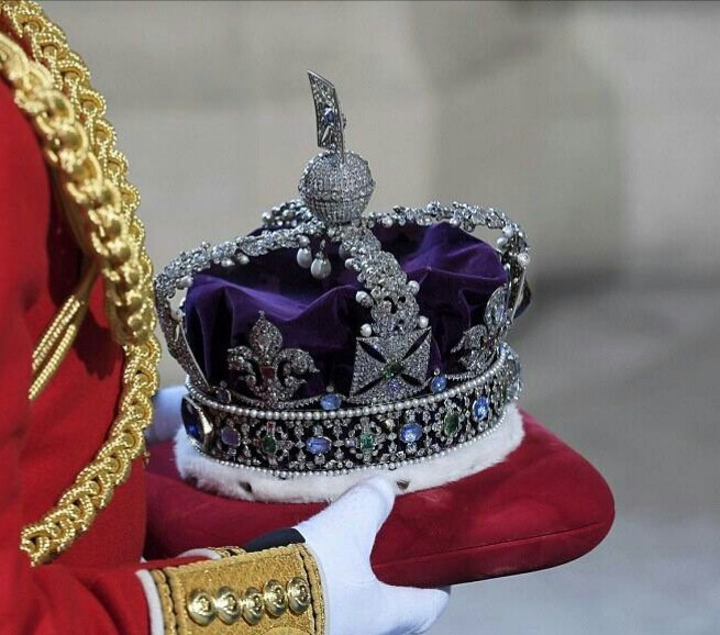 英国女王伊丽莎白二世的皇冠