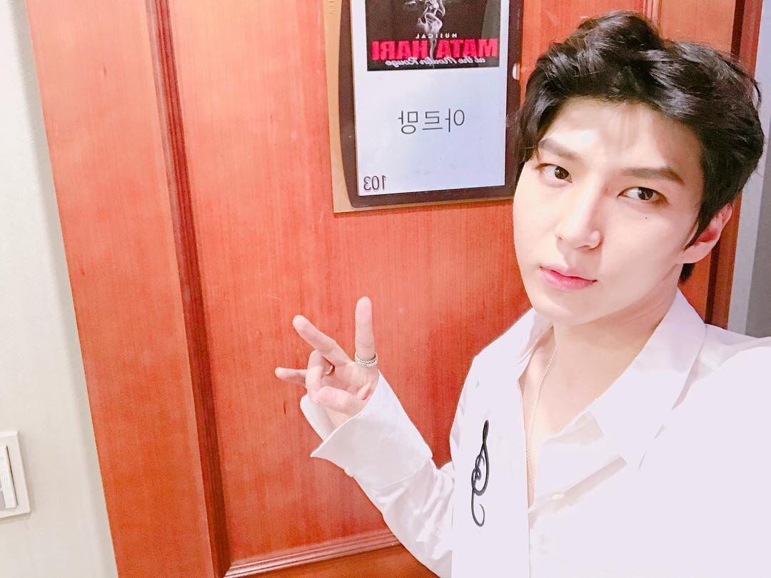vixx leo