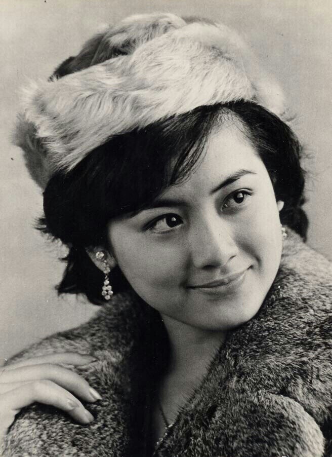 夏菁,1968年9月23日出生于上海,中国电影演员.