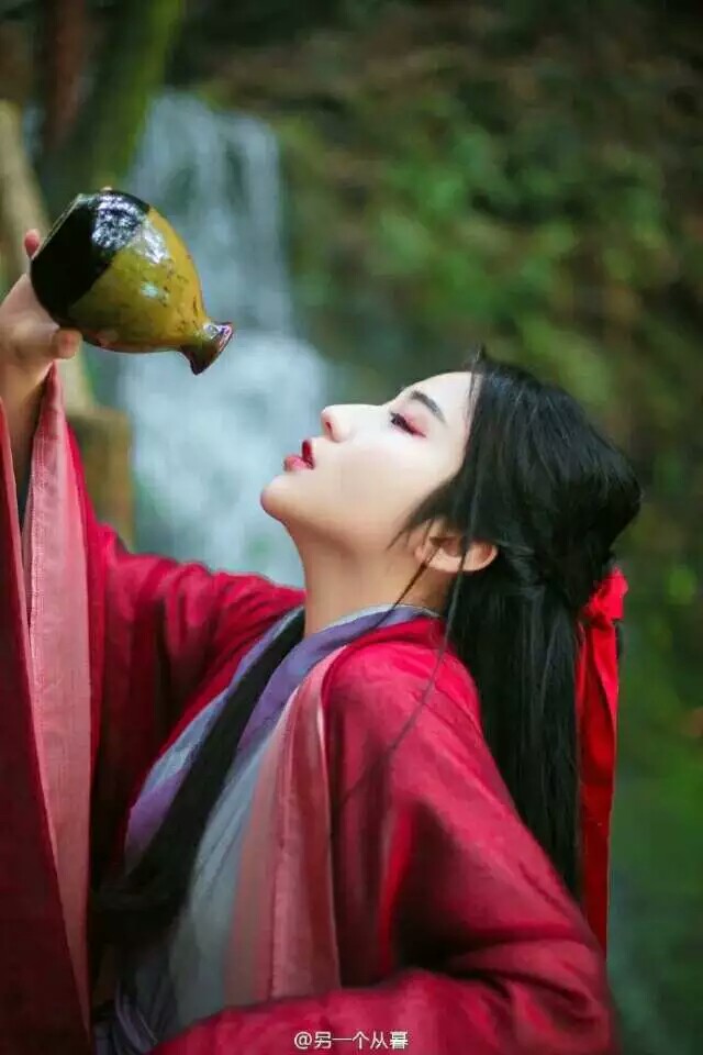 古风#中国风#女子#唯美#情感#伤感#画中人#汉服#一颦一美颜