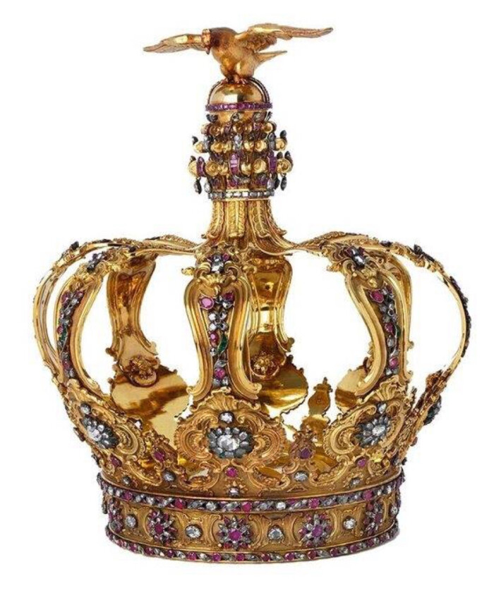 象征权利的黄金王冠