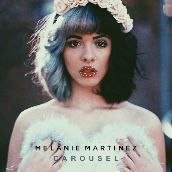 melanie martinez 牙缝妹 牙牙 牙缝妹 梅兰妮马丁内兹 欧美 歌手