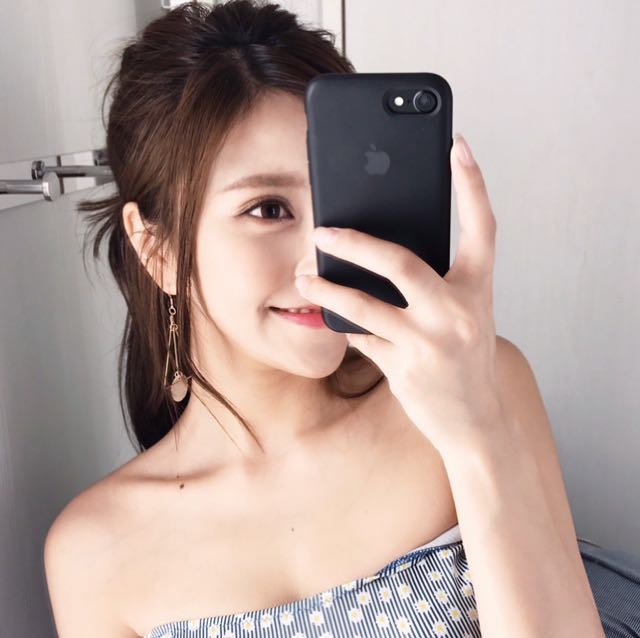  诱人◇御姐风>女头 御姐 性感 拿图上传请收藏图片 喜欢收藏专辑