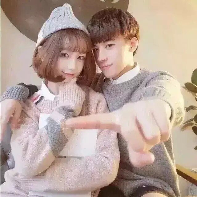 同框真人情侣头像 by落泪前转身