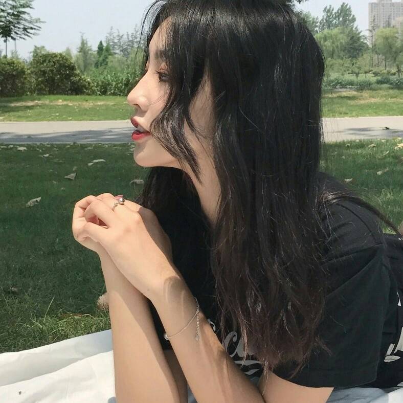 女头#头像#唯美#小清新#网红#可爱# by:巫女没有猫m