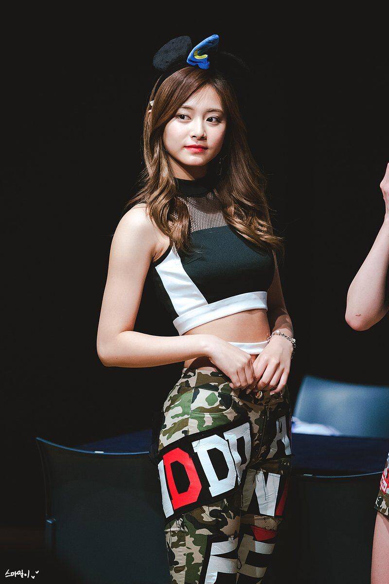 周子瑜 tzuyu