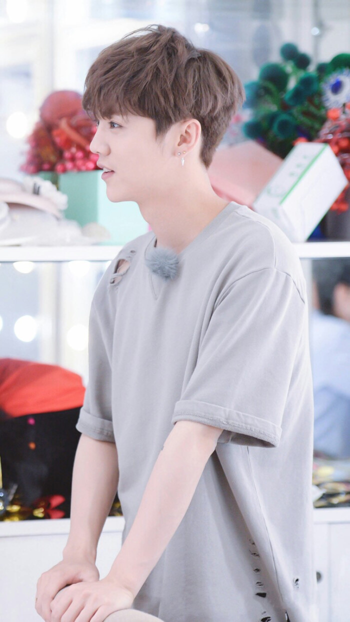 鹿晗##约吧大明星# 愿望鹿