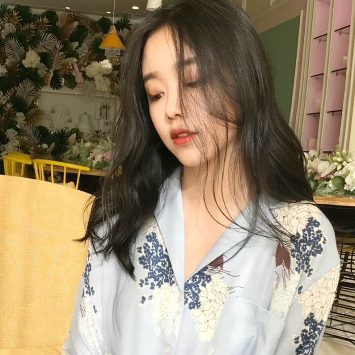 乔书妤的真人女头