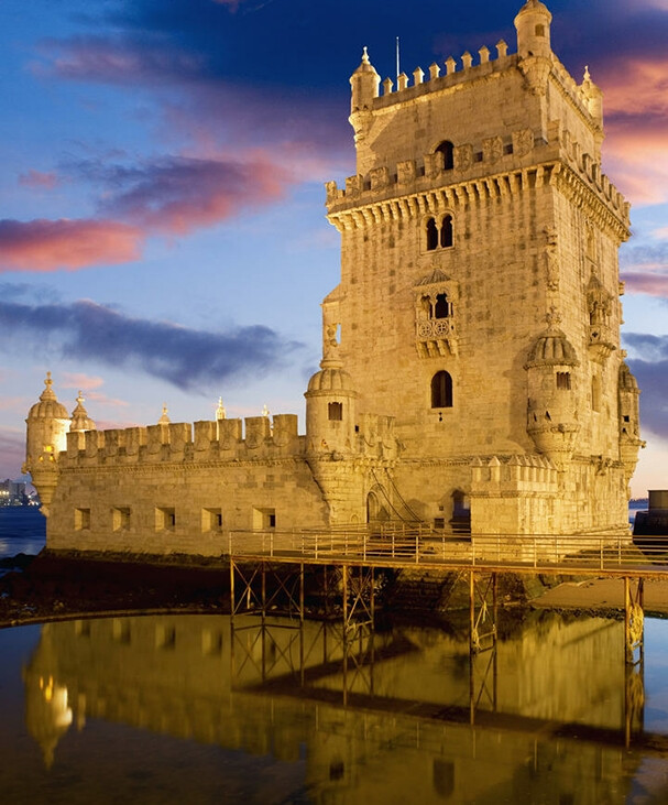 贝伦塔,世界文化遗产之一,是葡萄牙古老建筑之一