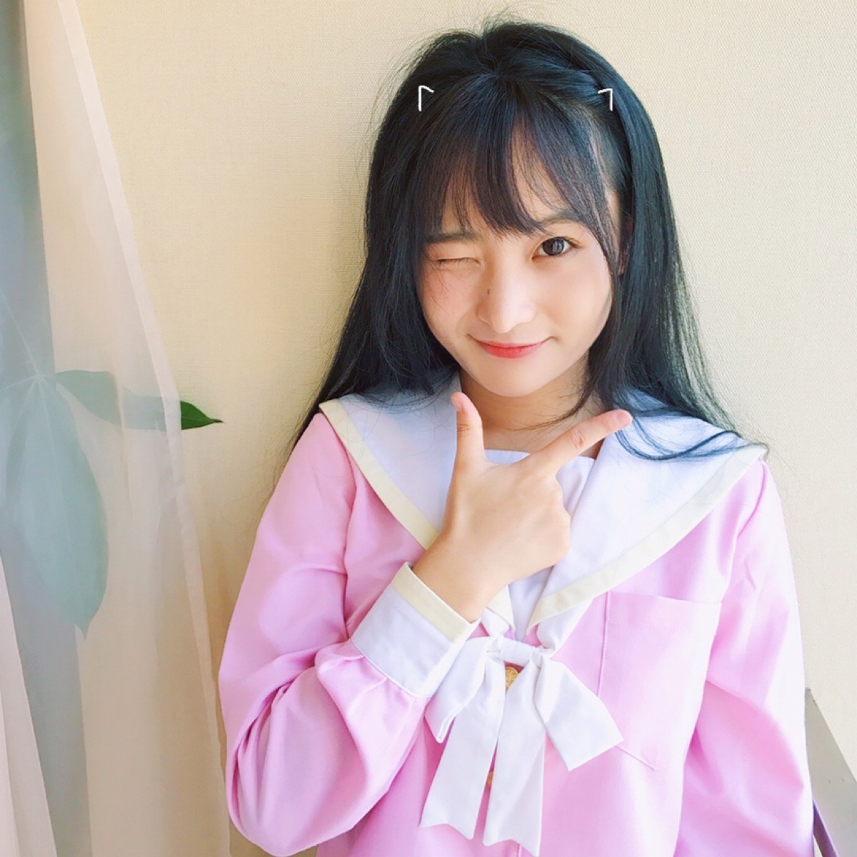 已调色韩系 女生 欧美 半身 唯美 遮脸 镜子照 中式风 安静 可爱 卖萌