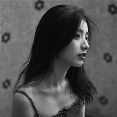 女头 黑白 半身 意境 混搭 简约 头像集 の季懿苏