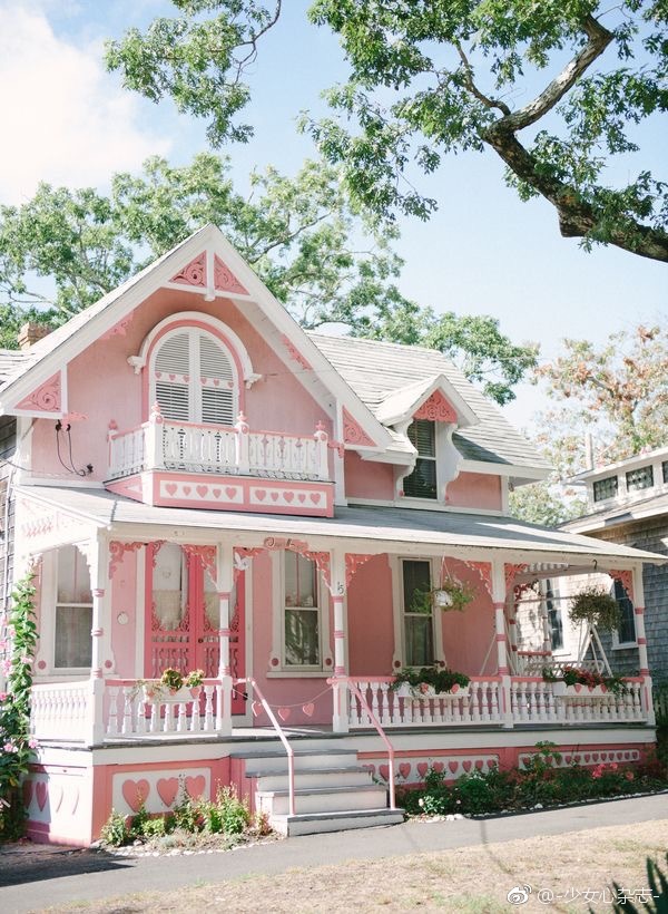 小房子粉色调壁纸