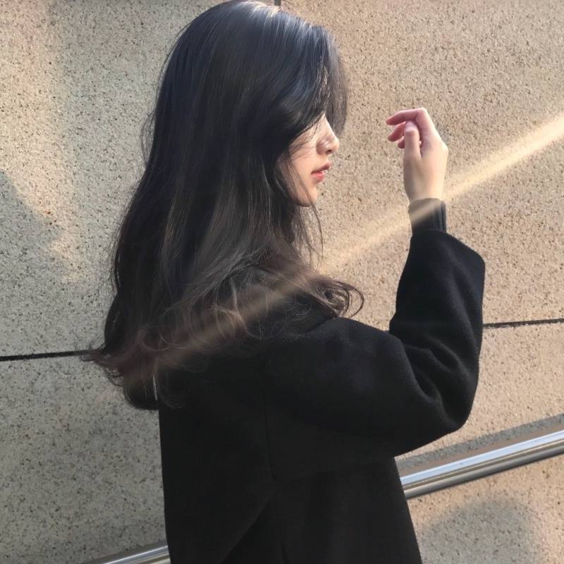 鉴情学姐.の女生头像