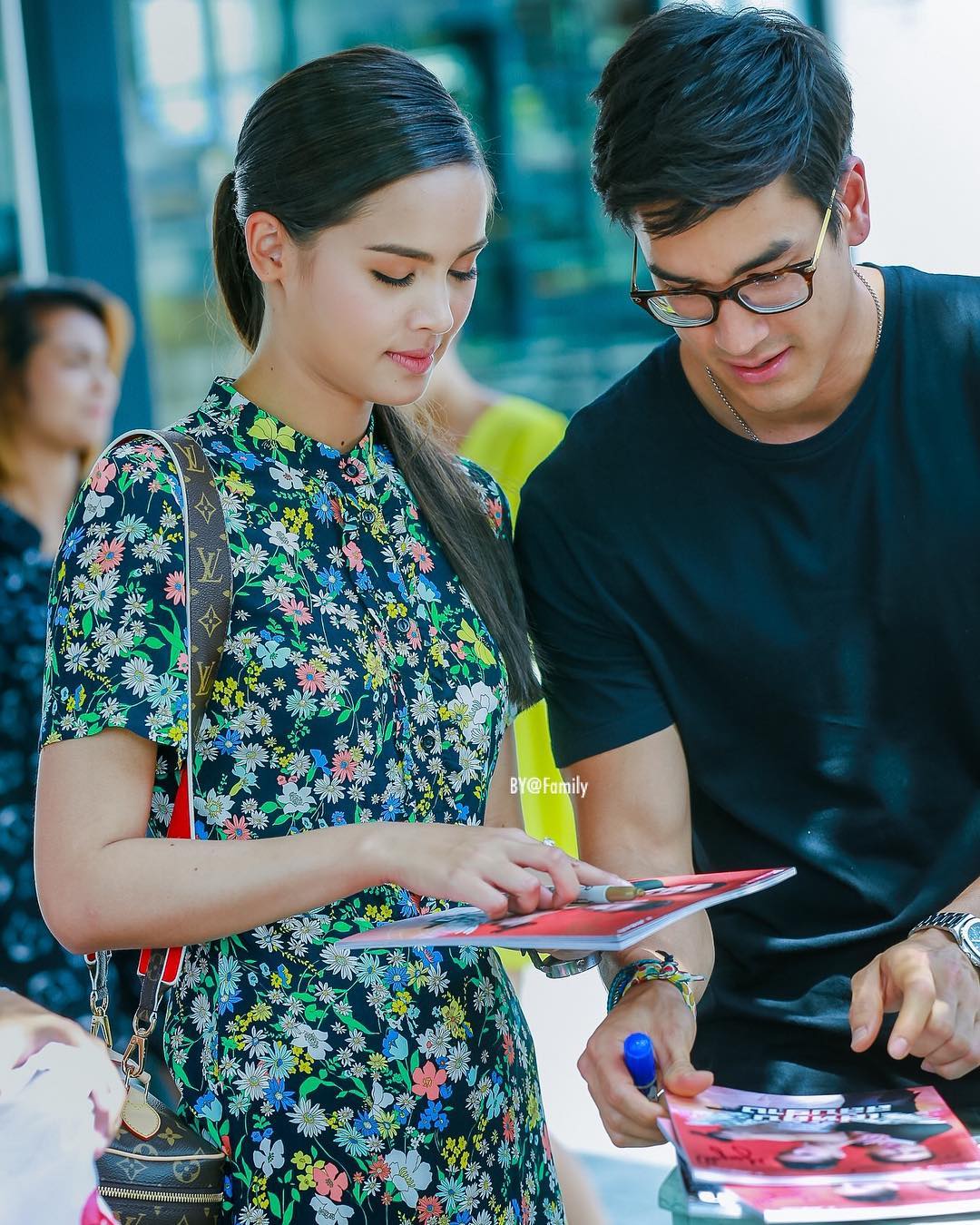 yaya urassaya sperbund-barry nadech kugimiya/naya