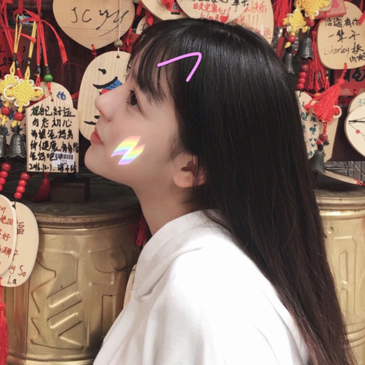 女生头像 by:萱萱姐姐爱小鹿:)