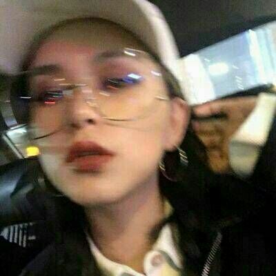 女生头像 模糊