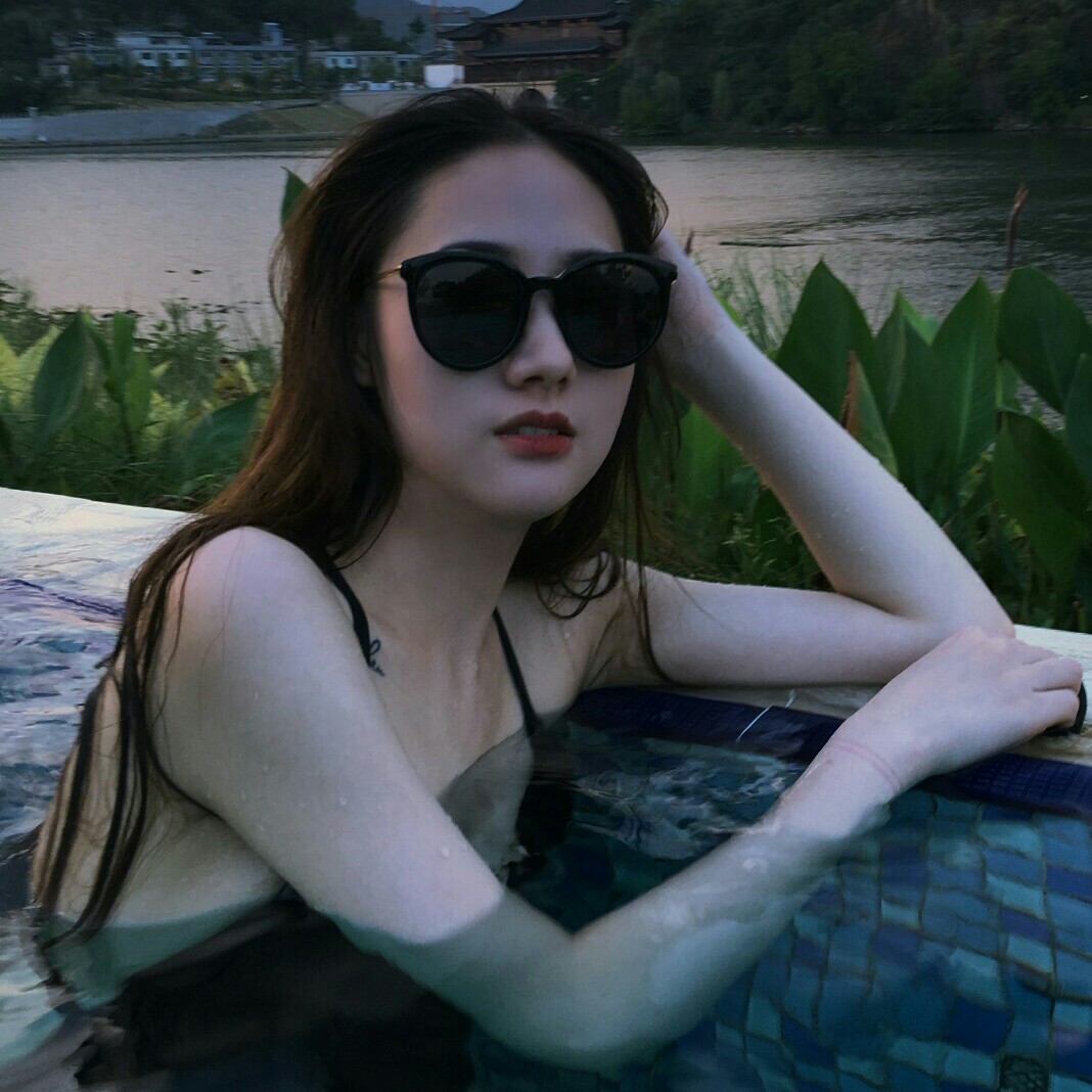  诱人◇御姐风>女头 御姐 性感 拿图上传请收藏图片 喜欢收藏专辑