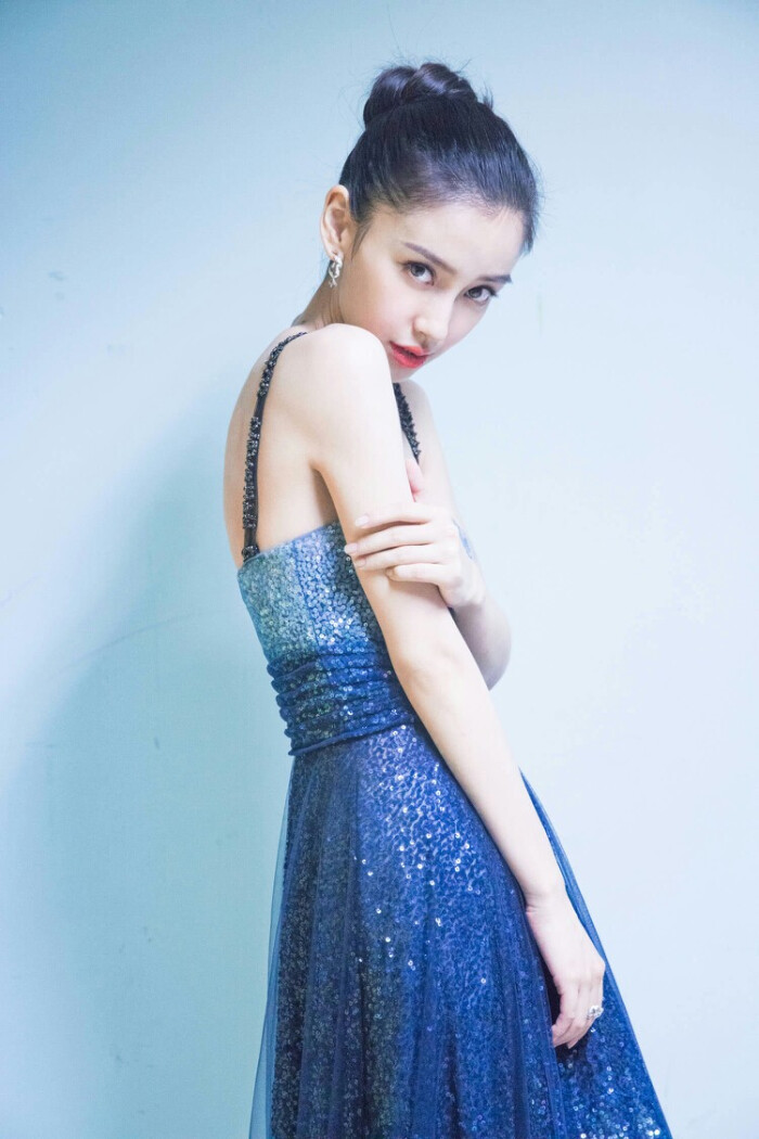 angelababy 明星壁纸 星空裙