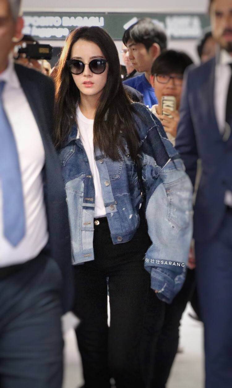 迪丽热巴 米兰时装周