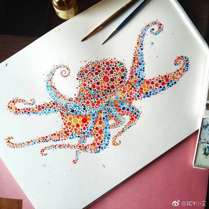 分享图片彩色点点构成的精致动物绘画作品.