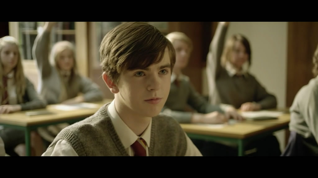 弗莱迪·海默 freddie highmore