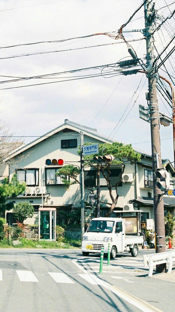 日系 平铺 简单 黑白 少女 手机壁纸 锁屏壁纸 既然来了 还不粉我 信