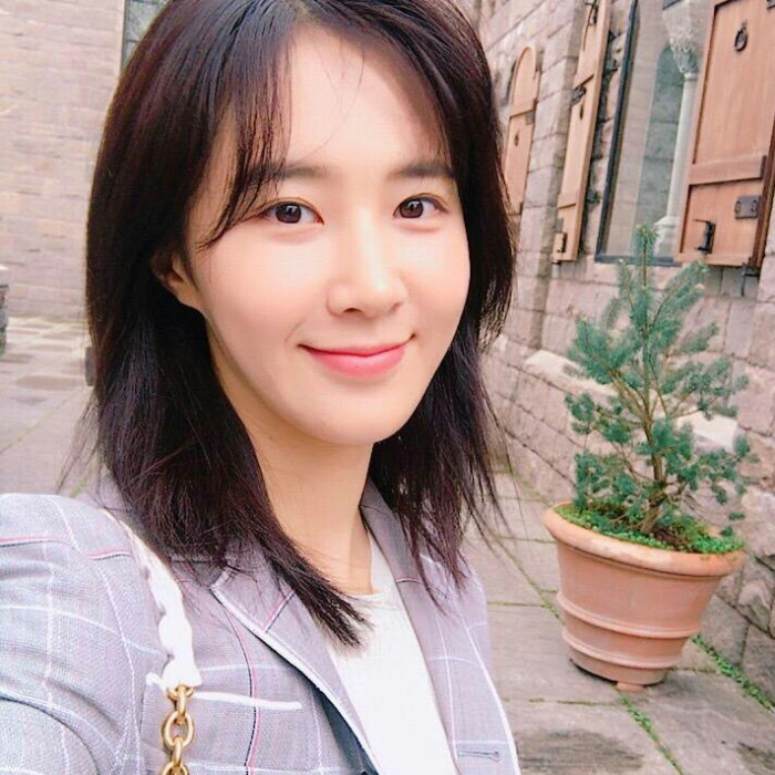 韩国女爱豆头像 少女时代 权俞利yuri