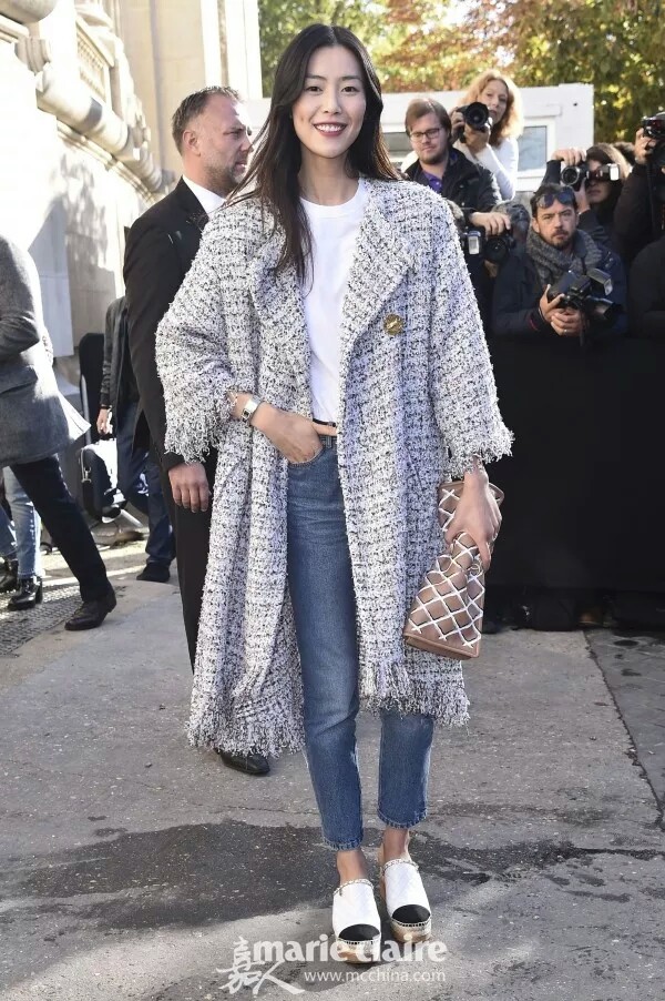 2018早春度假系列 流苏斜纹软呢长外套(款…-