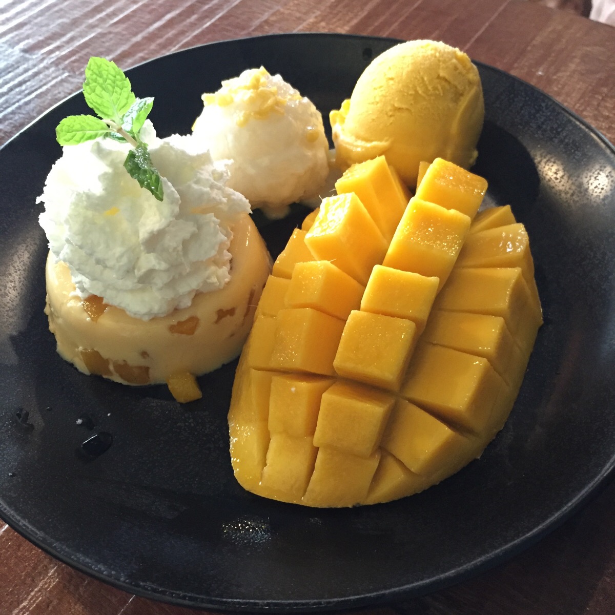 【泰国】大街小巷随处可见的芒果甜品