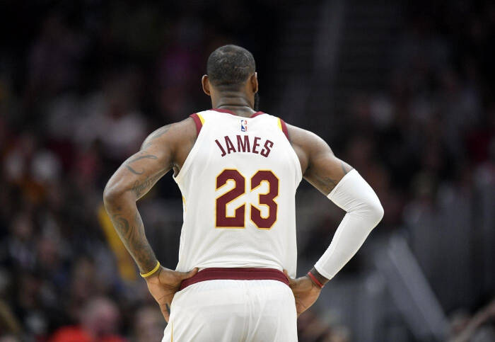 lebron james 勒布朗·詹姆斯