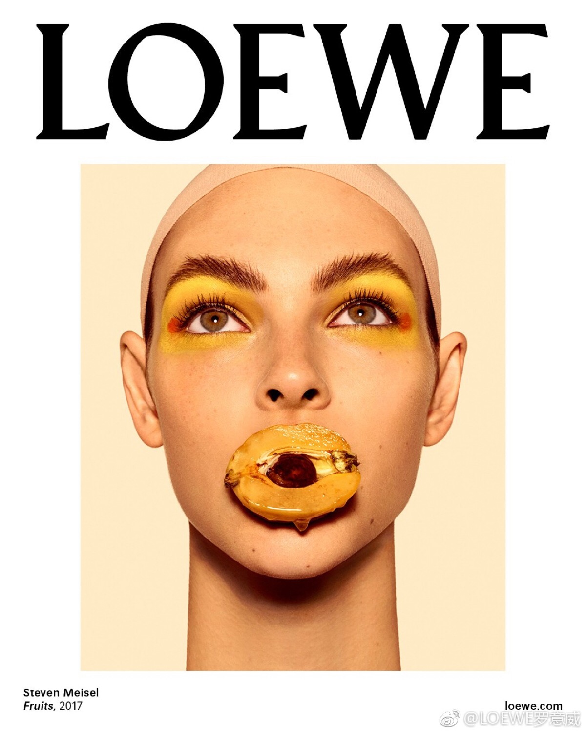 loewe罗意威2018春夏# 广告大片,由steven meisel掌镜,模特的妆容与