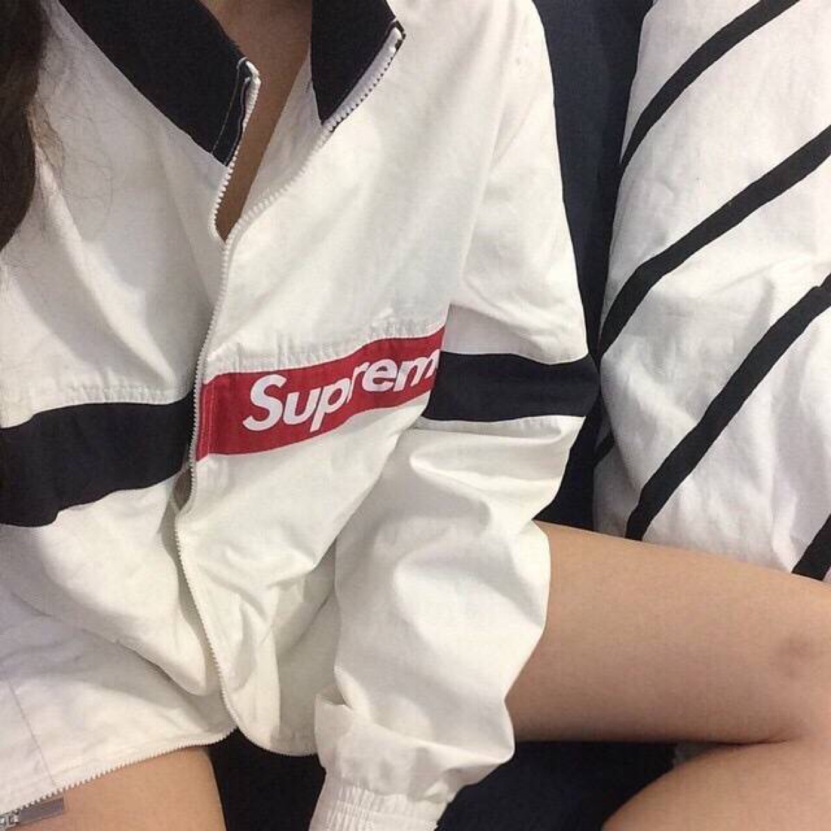 {身体}{部位}{局部}{半身}{女头}